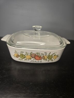 Vintage Corning Ware Spice of Life A-1-B/"L'Echalote" (shallot) design  P7-C Lid